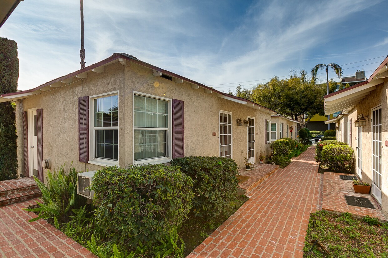 Foto del edificio - 330-350 Waldo Ave