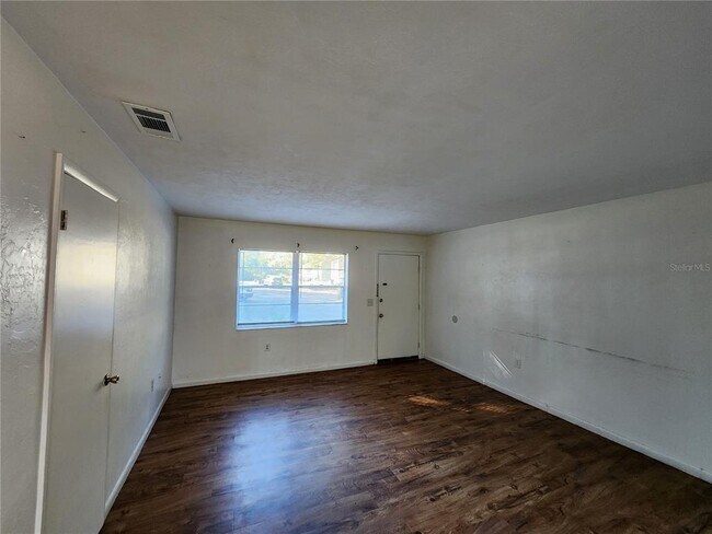 Foto del edificio - 1709 SW 69th Terrace