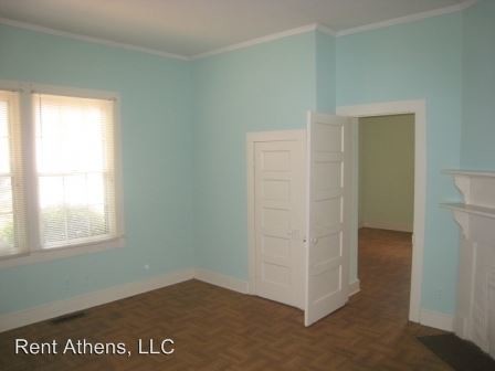 Building Photo - 2 br, 1 bath House - 187 First Street