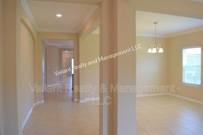 Foto del edificio - 15849 Tisons Bluff Rd