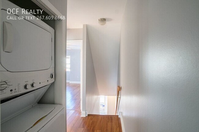 Building Photo - Wonderful Graduate Hospital Apartment