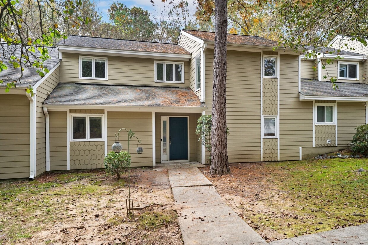 3BR/2.5BA Townhome in Prime Durham/Chapel Hill Location! - 3BR/2.5BA Townhome in Prime Durham/Chapel Hill Location!