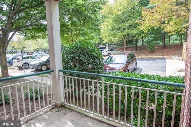 Building Photo - 6503 Grange Ln