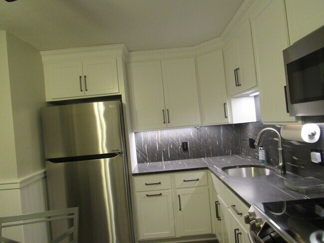 Foto del edificio - Manchester Oakbrook 2 Bedroom/ First Floor...