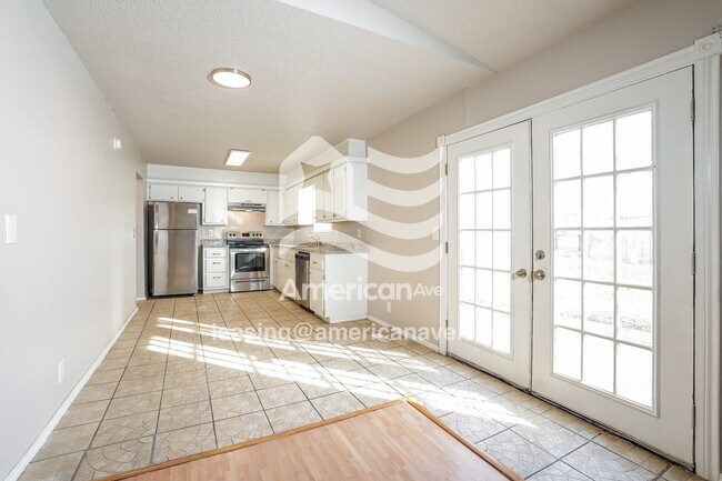 Foto del edificio - 2449 S 139th E Ave