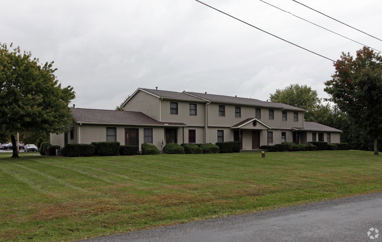 Primary Photo - 1449-1459 Karl Dr