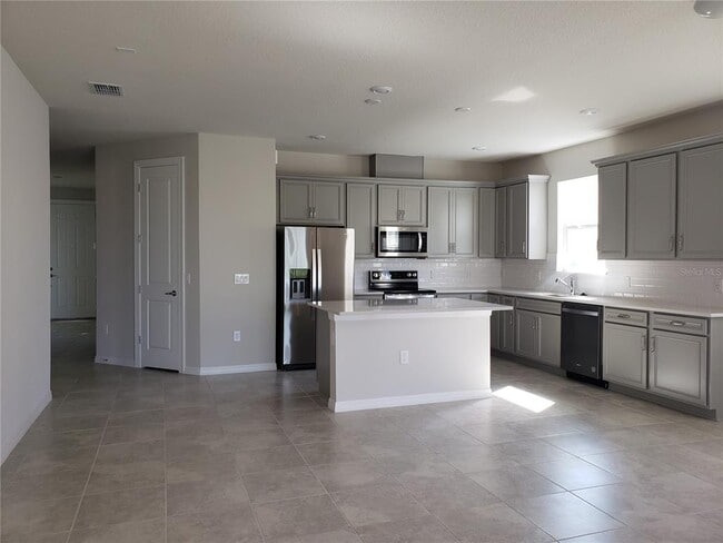 Building Photo - 17244 Cagan Crossings Blvd
