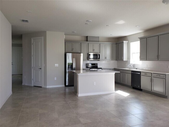Foto del edificio - 17244 Cagan Crossings Blvd