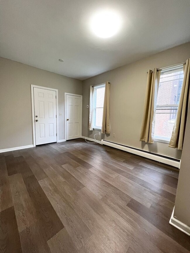 Photo - 58 Washington St Apartment