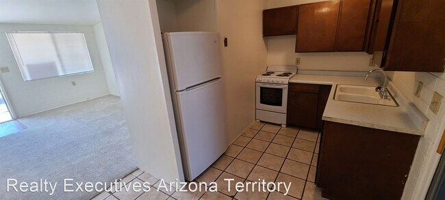 1 br, 1 bath House - 1307 E Nevada Dr photo'