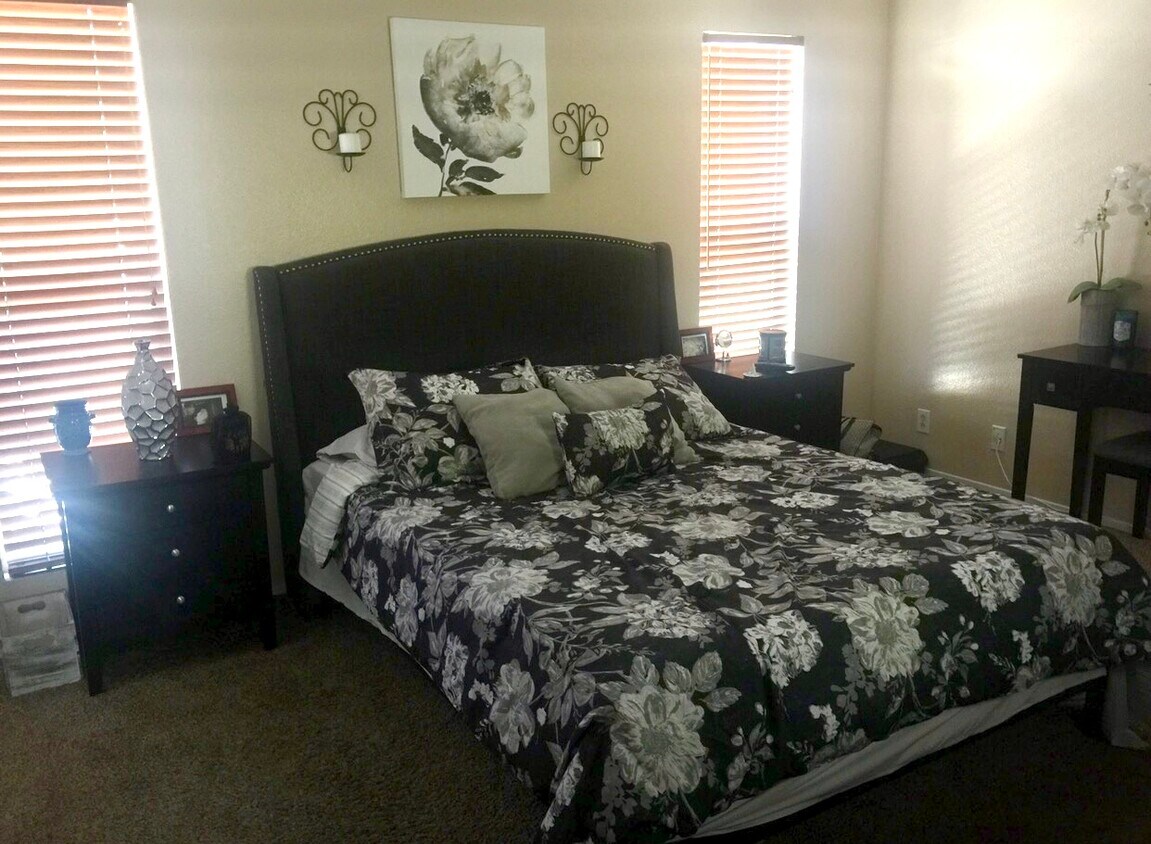 Bedroom - 3559 Papaya Way