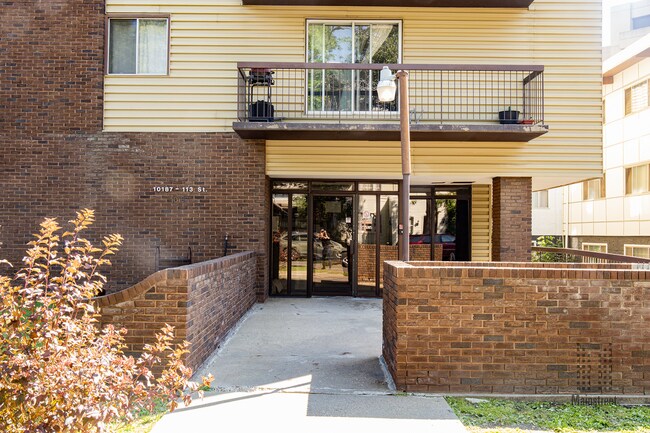 Photo du bâtiment - Oliver Place 1