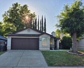 Building Photo - 8544 Travary Way