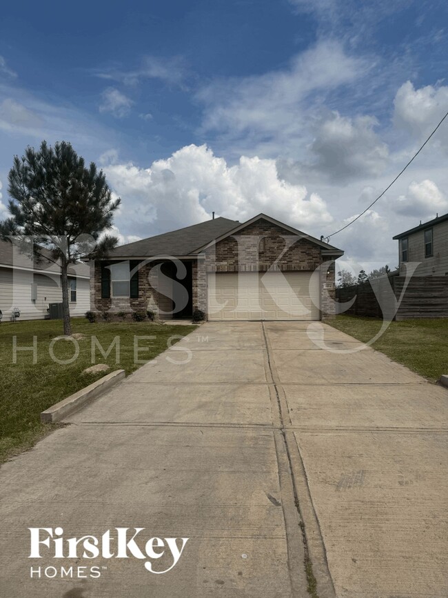 Building Photo - 1664 Rd 5102