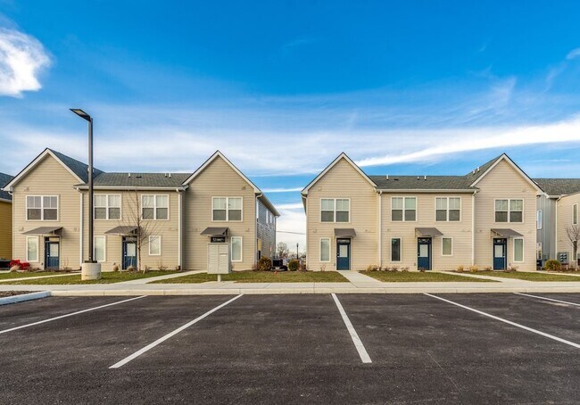 Building Photo - 1245 Mt Vernon Ave