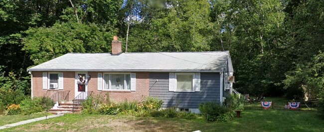 new photos coming - 11 Hill Rd