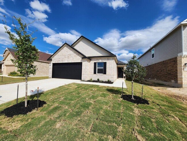 Foto del edificio - 614 Eucharis