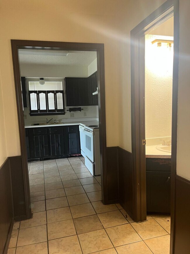 Foto del edificio - 6810 Lancer Ln