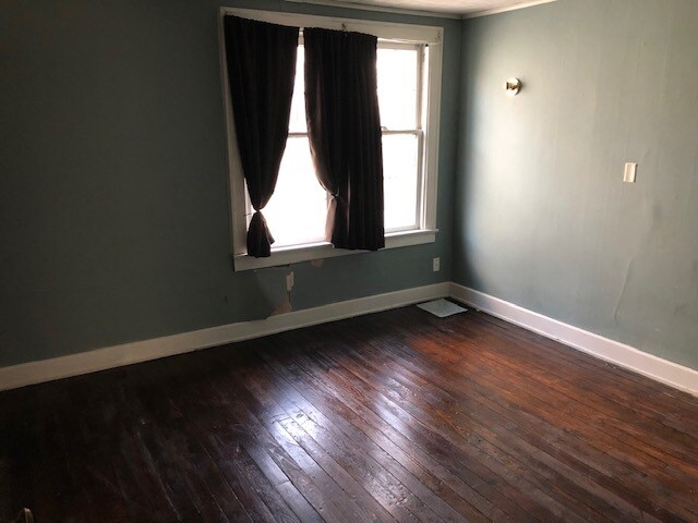 Foto del edificio - 325 Greenlawn Ave