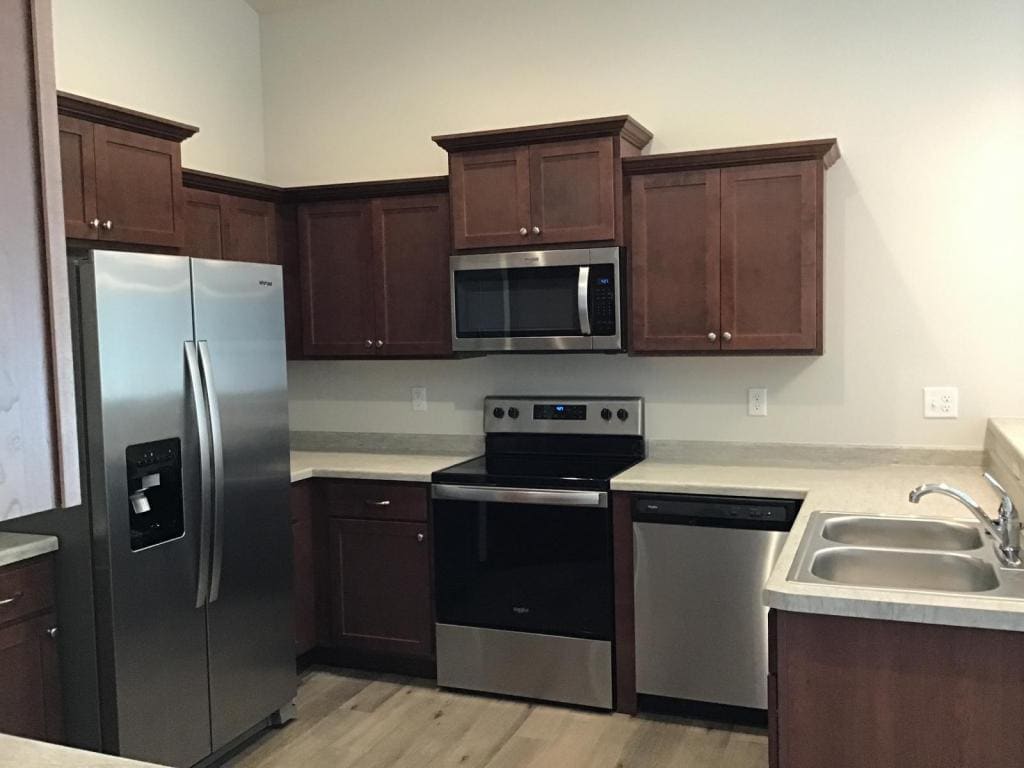 Foto principal - 535 Linden Dr