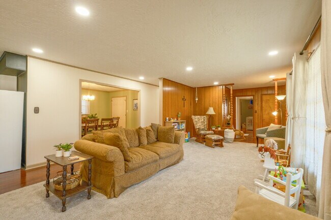 Foto del edificio - 104 Cheyenne St