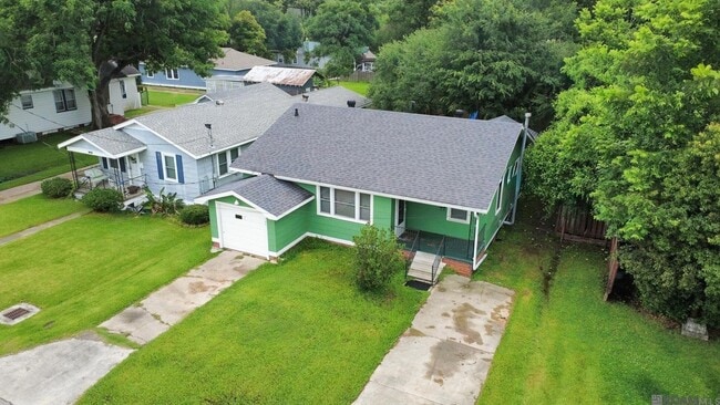 Photo - 524 8th St House
