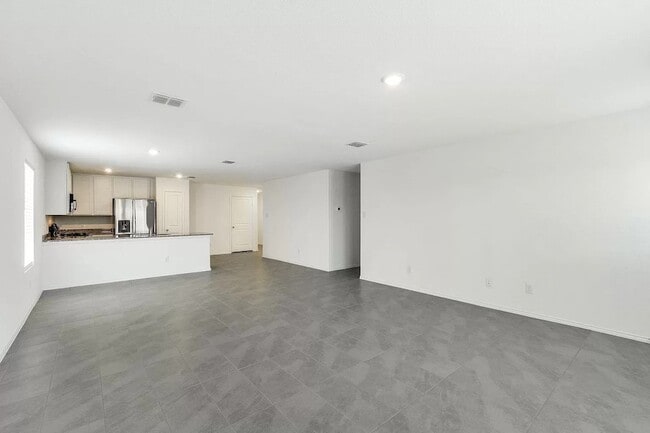 Building Photo - 1704 Lercara Ln