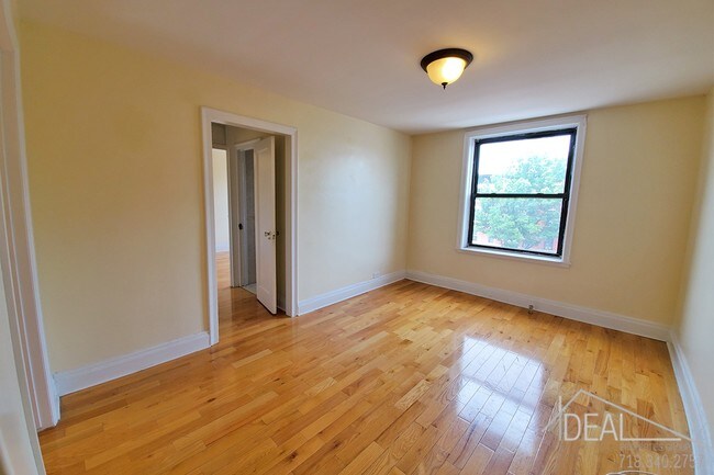 Foto del edificio - 725 4th Avenue #1CC1R