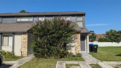 Building Photo - 2708 Tally Ho Ave