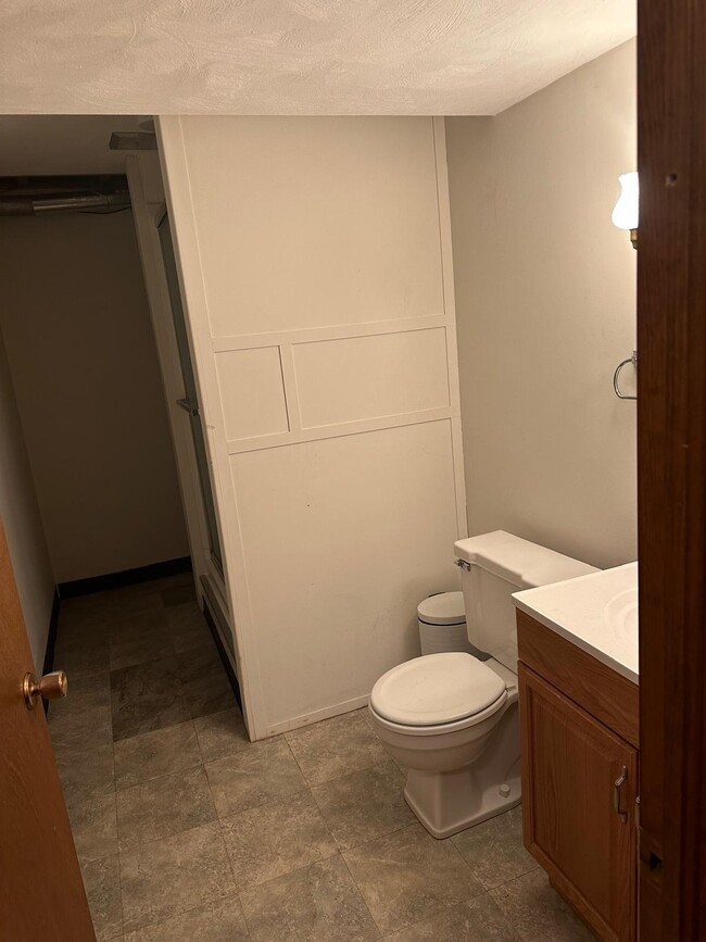 Building Photo - 4152 Marietta Dr