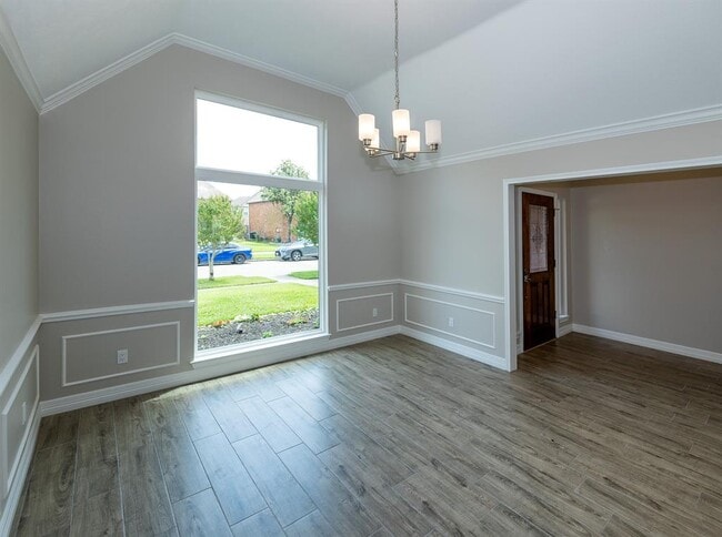 Building Photo - 2414 Shoal Creek