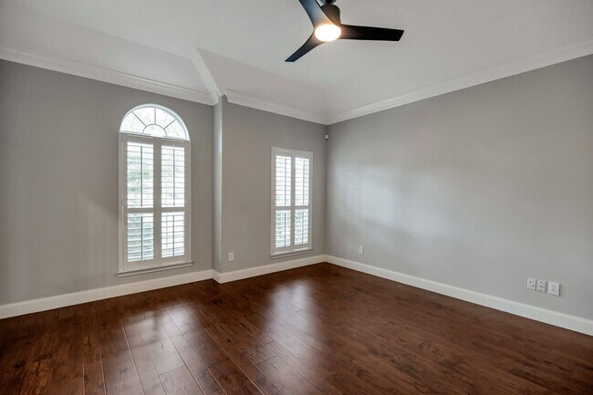 Foto del edificio - 2315 Blue Water Bay Dr