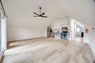 Building Photo - 5988 Quarter Mile Rd