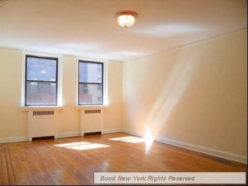 Foto principal - 352 E 53rd St