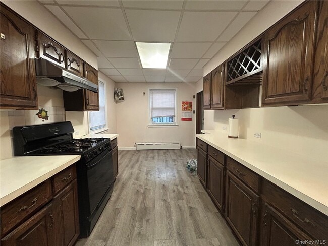 Foto del edificio - 58-44 219th St