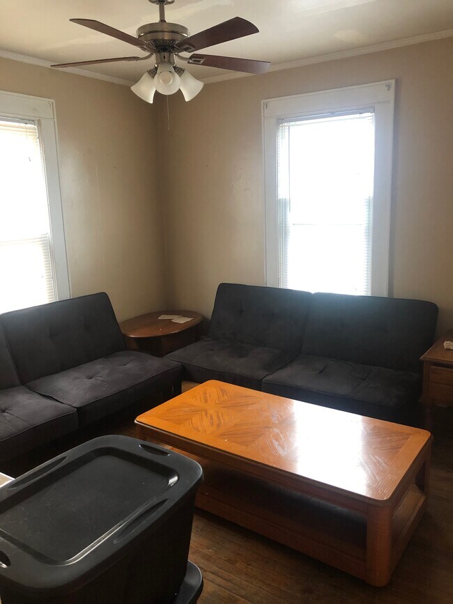 Foto del edificio - 1231 SE 8th St