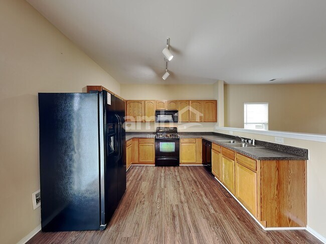 Foto del edificio - 9022 Newfield St