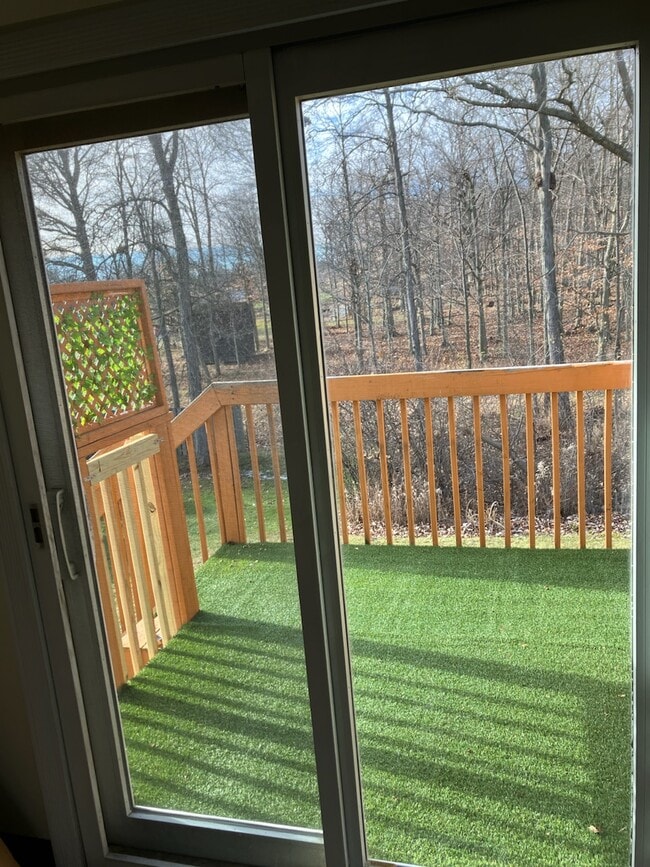 786 Charlotte Dr, Brunswick, OH 44212 Townhome Rentals in Brunswick