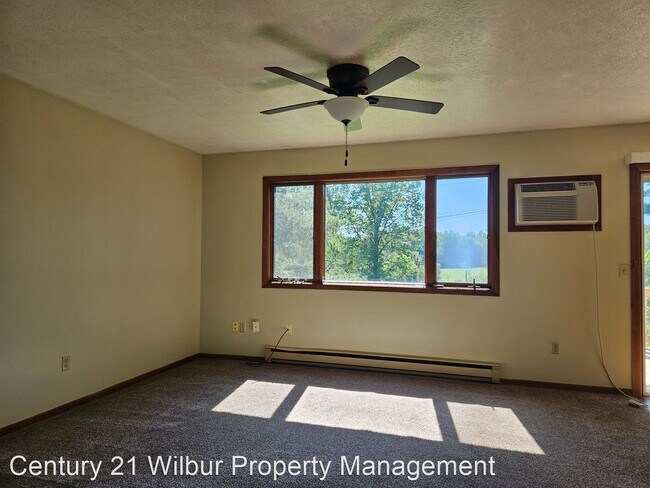Foto del edificio - 2 br, 1.5 bath House - 3387 Biltz Rd