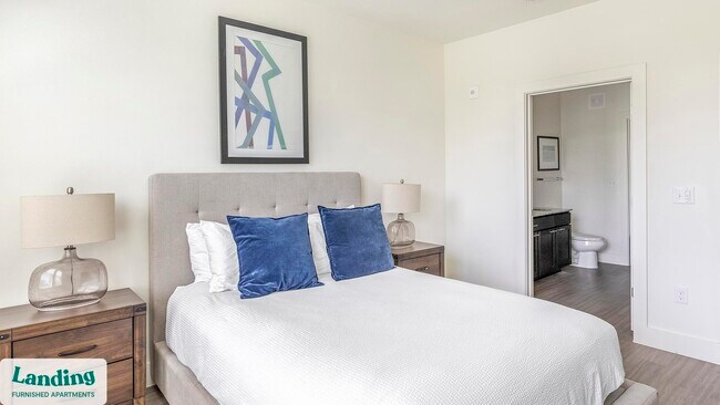 Foto del edificio - 5200 White Settlement Rd