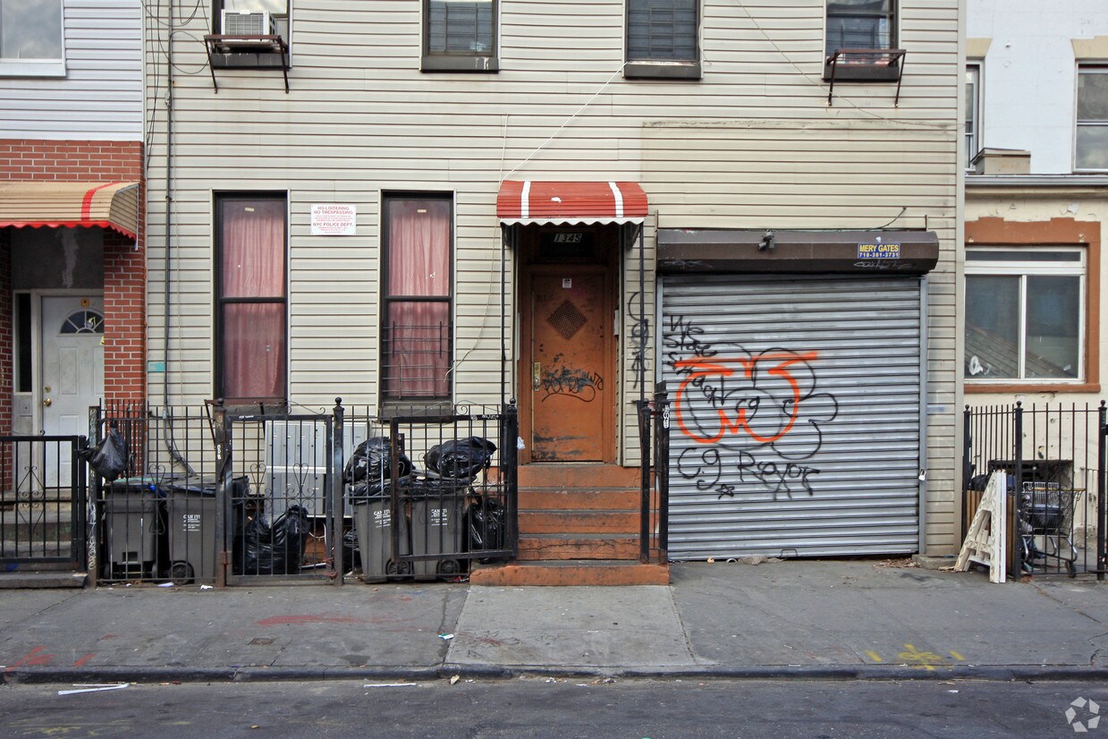 Building Photo - 1345 Dekalb Ave