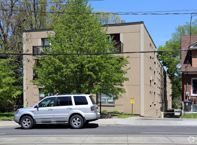 Building Photo - North Beach Apartments