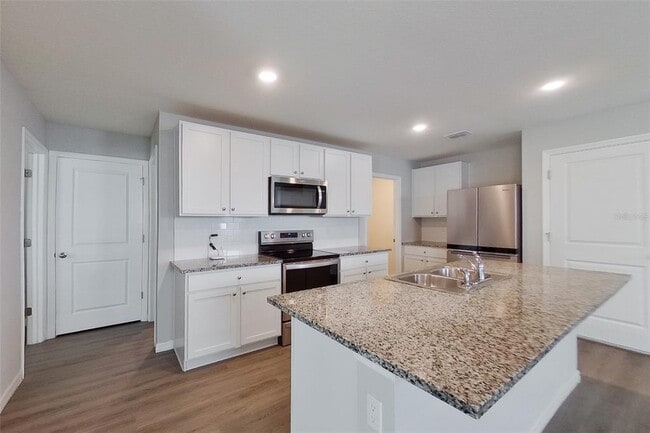 Building Photo - 8677 SW 44th Ct