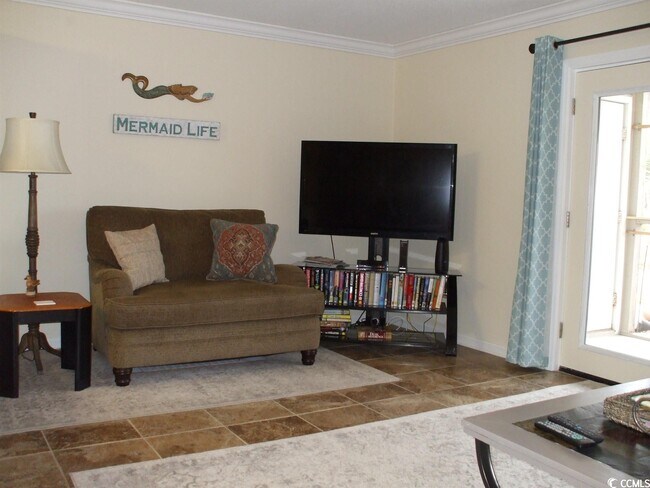 Foto del edificio - 1095 Plantation Dr W
