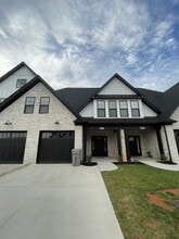 Building Photo - 1043 N Westyn Lp