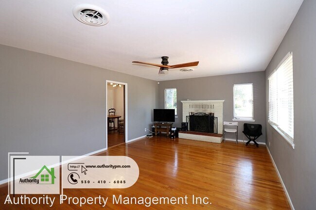 Building Photo - 3 br, 2 bath House - 1848 Shady Ln.