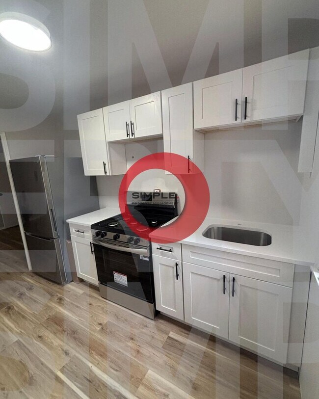 Photo - Great Location Apartment