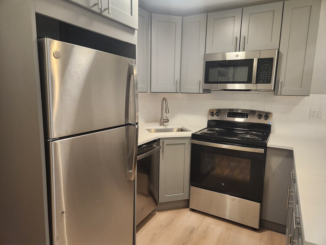 Foto principal - 1212 N La Salle Dr