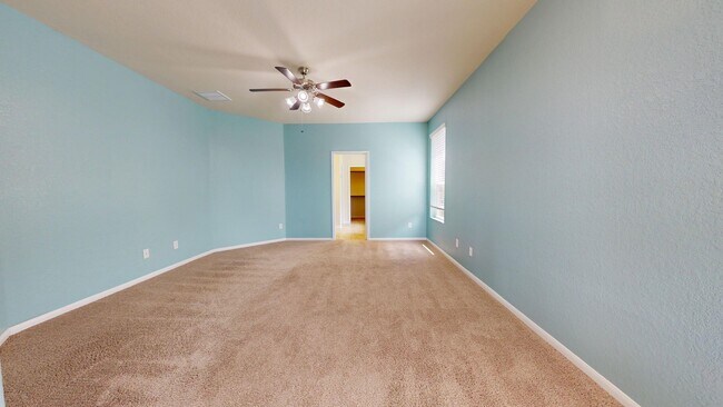 Foto del edificio - 15103 Signal Ridge Way