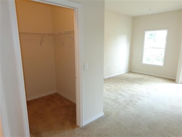 Building Photo - 3555 Conroy Rd